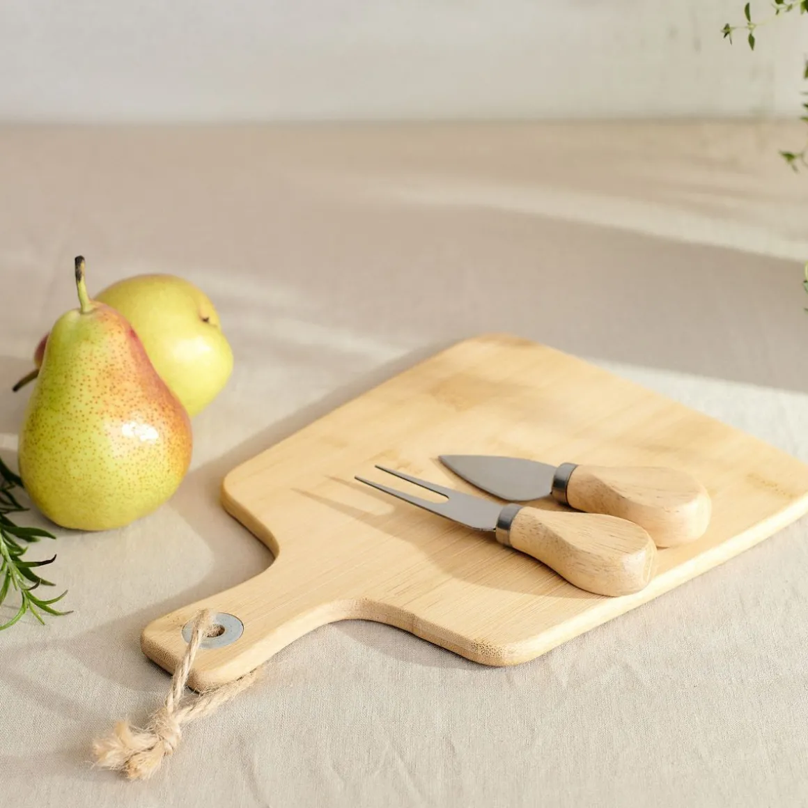 deska_bambou_z_zestawem_n_0.webp Deska Bambou Z Zestawem Nozy 26X19 Cm