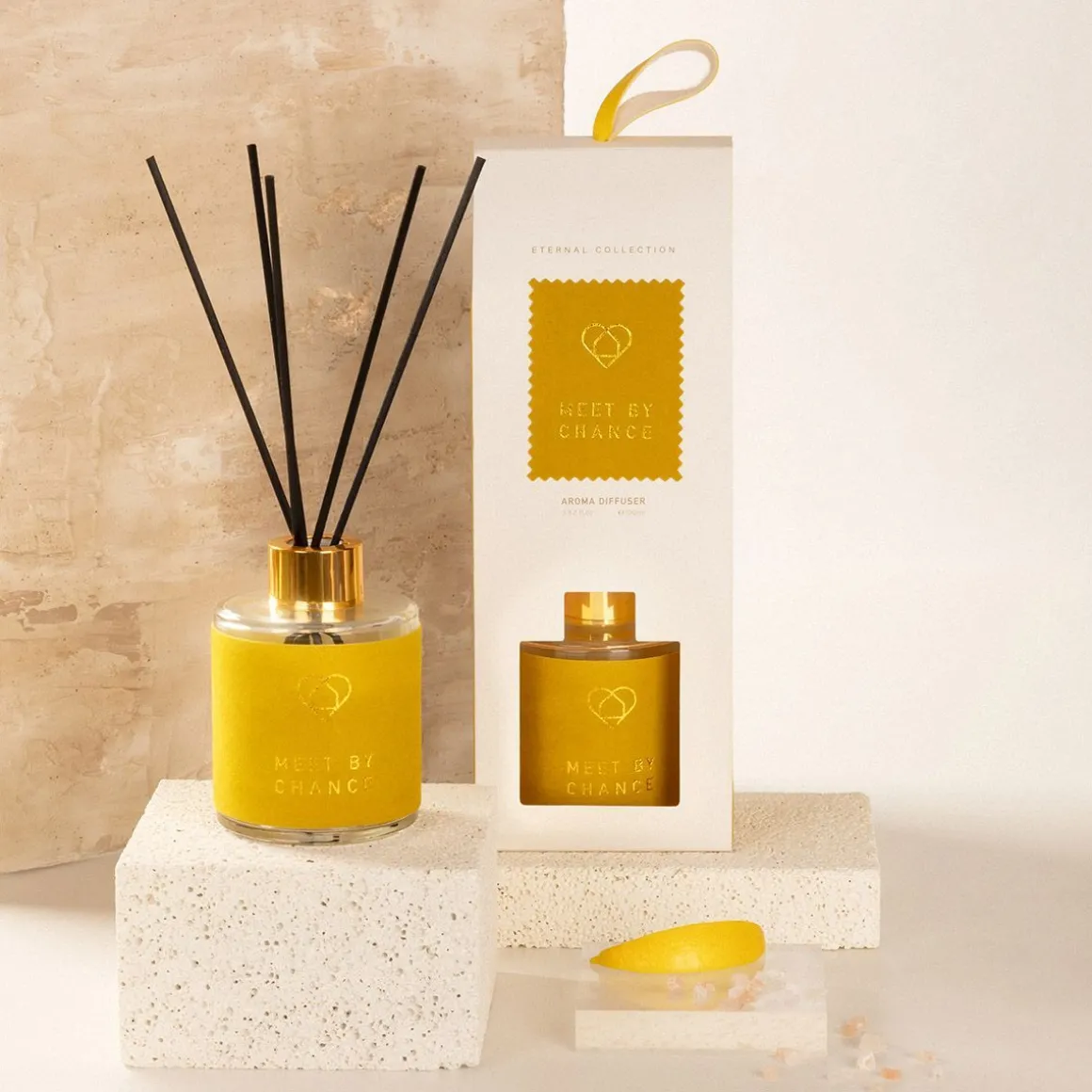 dyfuzor_zapachowy_eternal_0-2.webp Dyfuzor Zapachowy Eternal Meet By Chance 0,1 L