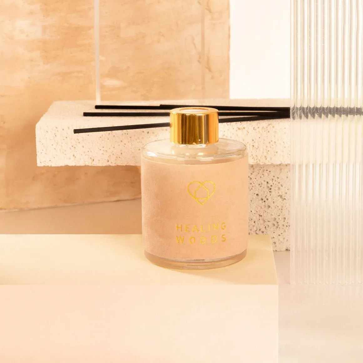 dyfuzor_zapachowy_eternal_0-6.webp Dyfuzor Zapachowy Eternal Healing Woods 0,1 L