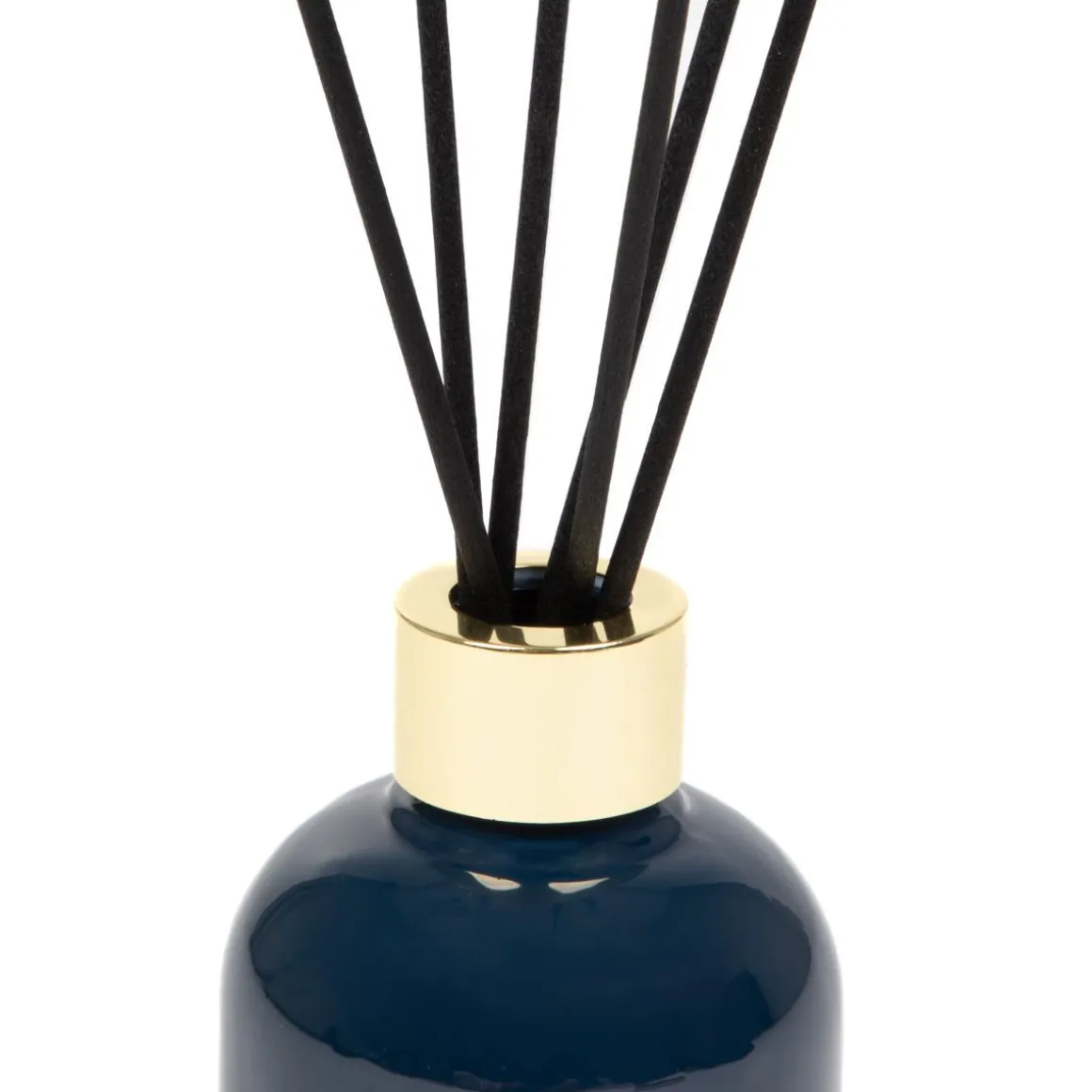 dyfuzor_zapachowy_sinnes__1-2.webp Dyfuzor Zapachowy Sinnes Coconut & Amber 0,1 L