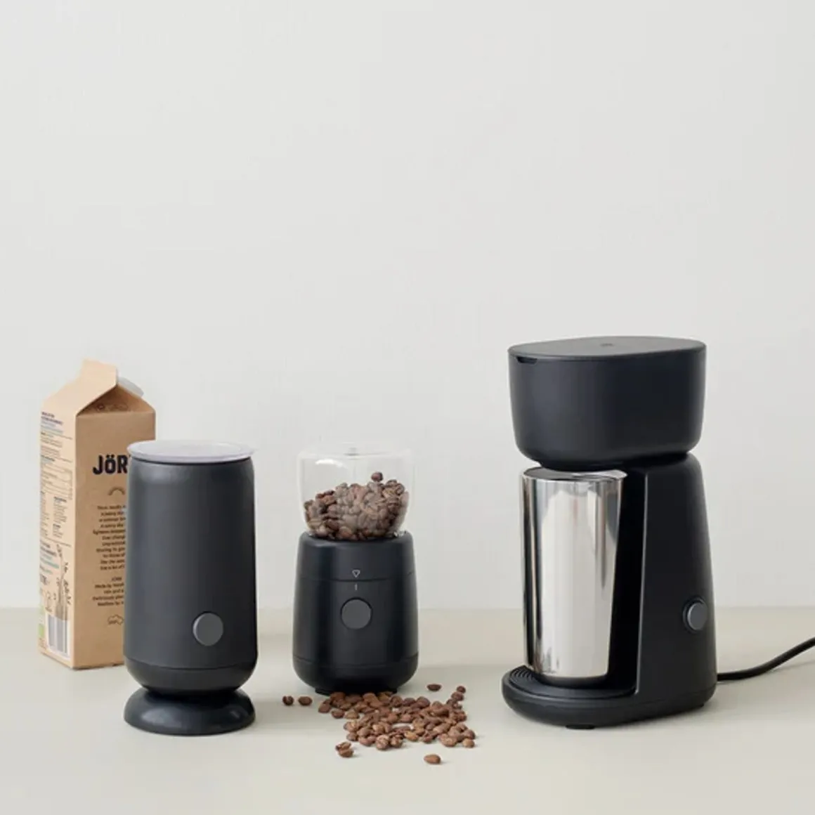 ekspres_foodie_w__ml_0.webp Ekspres Foodie 700W 400 Ml