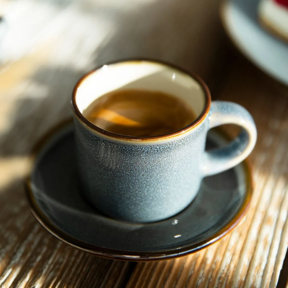 filizanka_larisa_do_espre_0-1.webp Filizanka Larisa Do Espresso Ze Spodkiem Szara 0,08 L