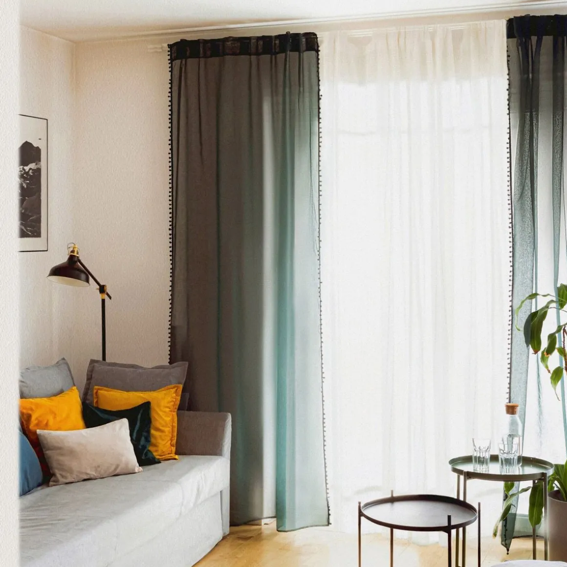 firanka_adi_z_pomponikami_0-2.webp Firanka Adi Z Pomponikami Zielona 140X250 Cm