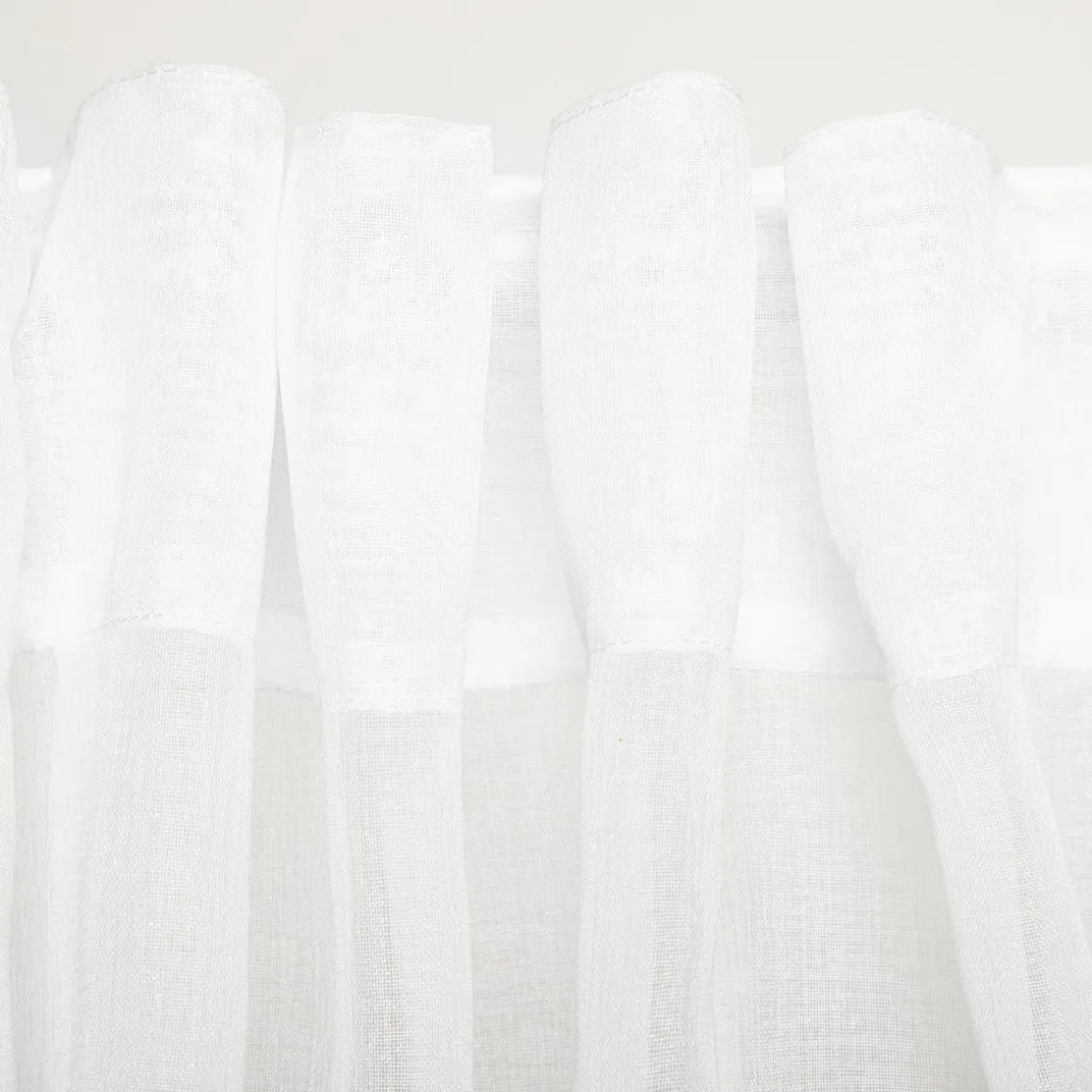 firanka_adi_z_pomponikami_6-4.webp Firanka Adi Z Pomponikami Biala 140X250 Cm