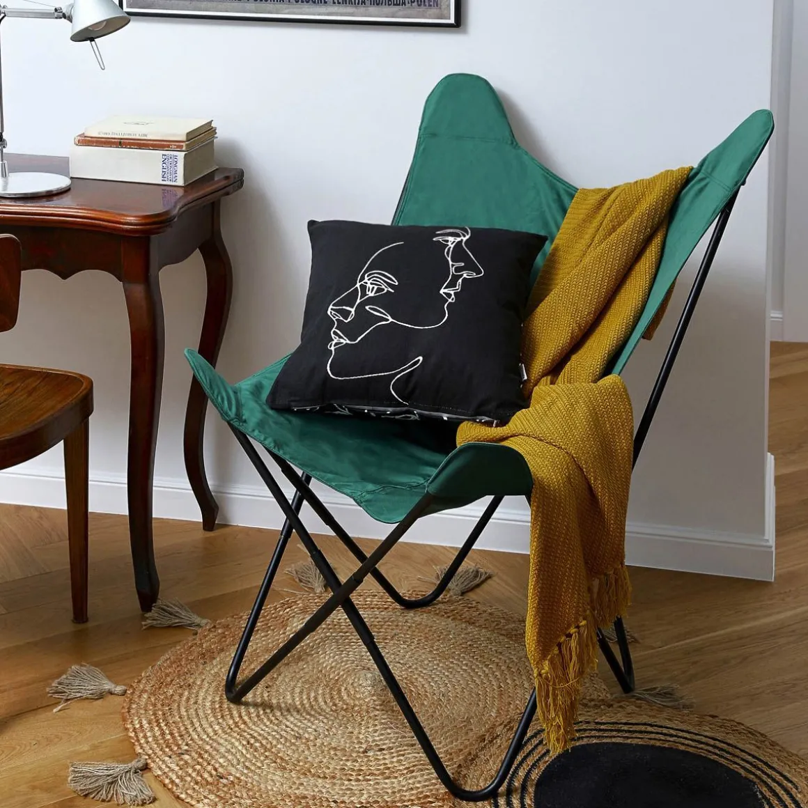 fotel_butterfly_z_metalow_2.webp Fotel Butterfly Z Metalowa Rama Welur 70X80X102 Cm