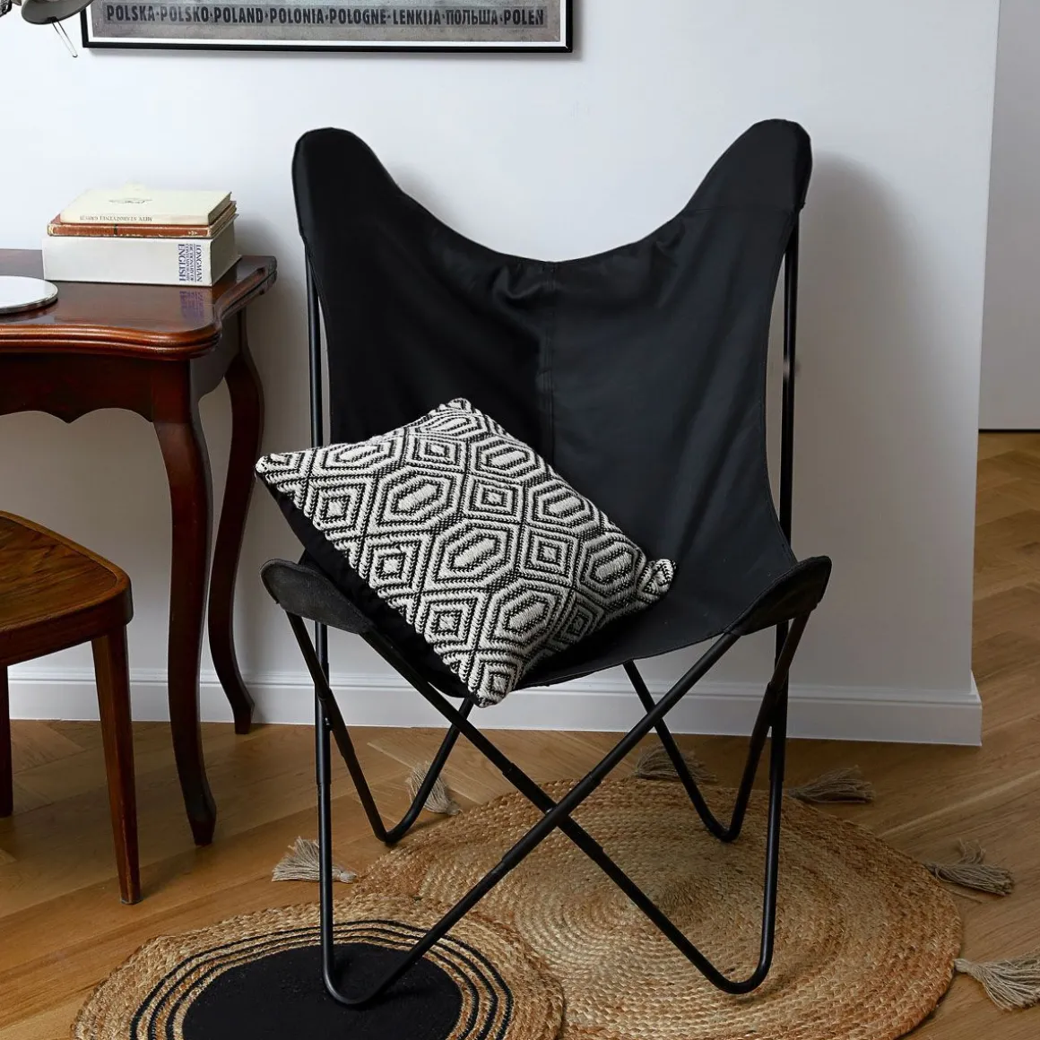 fotel_butterfly_z_metalow_3-2.webp Fotel Butterfly Z Metalowa Rama - Czarna Eco Skora 70X80X102 Cm