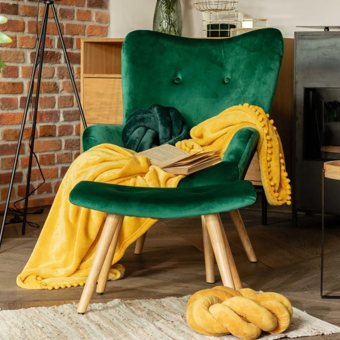 fotel_moss_xcm_0-1.webp Fotel Moss 70X95Cm