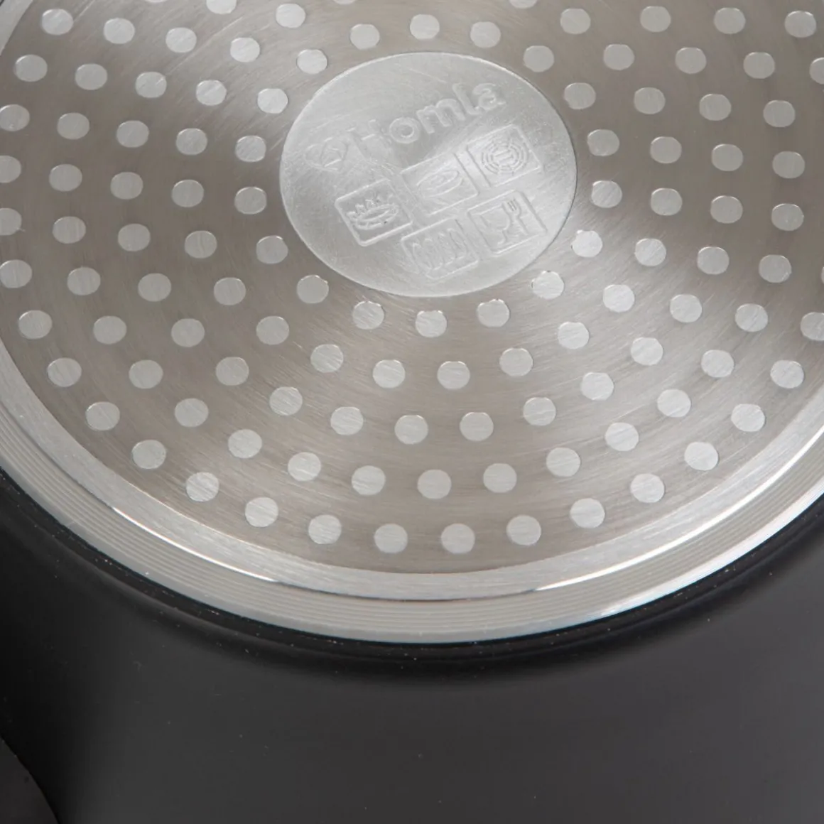 garnek_tristan_z_pokrywka_2.webp Garnek Tristan Z Pokrywka Czarno- Pomaranczowy 1,2 L