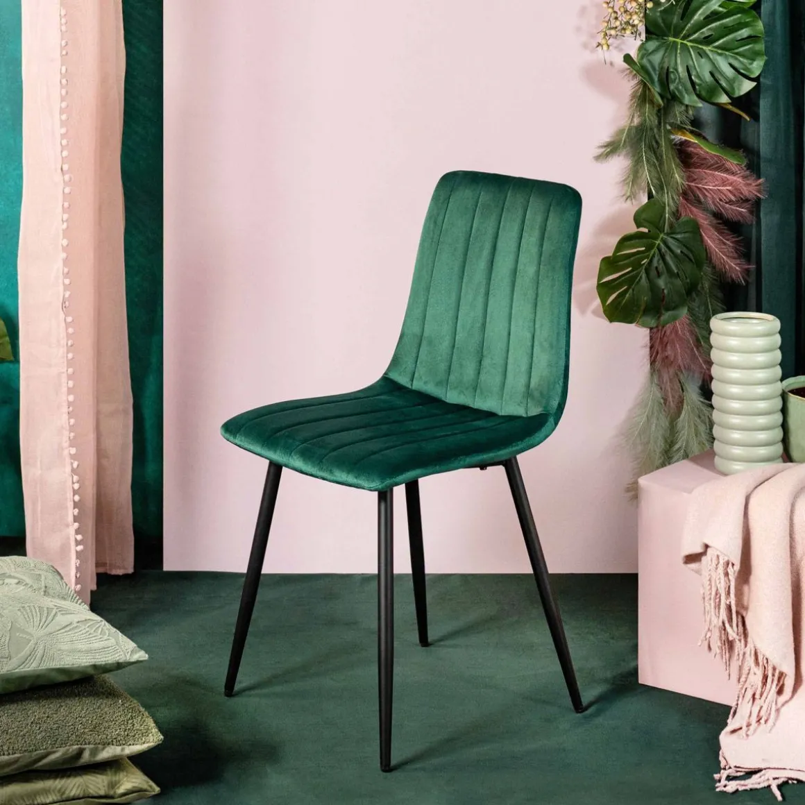 krzeslo_golick_welurowe_z_0.webp Krzeslo Golick Welurowe Zielone 44X57X88 Cm