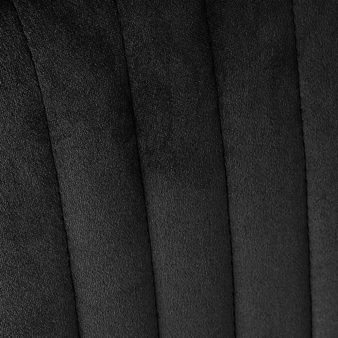 krzeslo_louis_welurowe_cz_7.webp Krzeslo Louis Welurowe Czarne 44X59X88 Cm