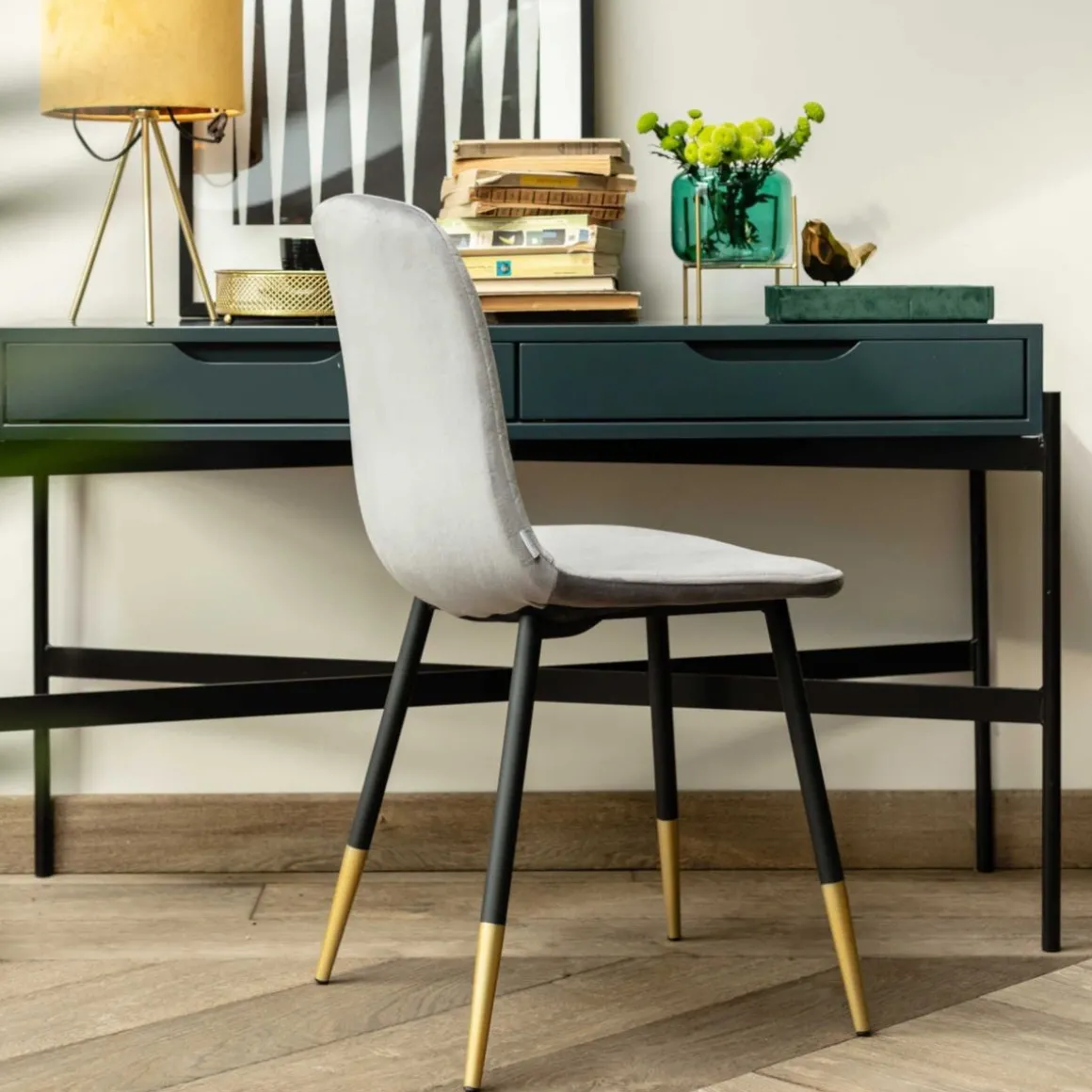 krzeslo_noir_welurowe_sza_4.webp Krzeslo Noir Welurowe Szare 44X52X85Cm