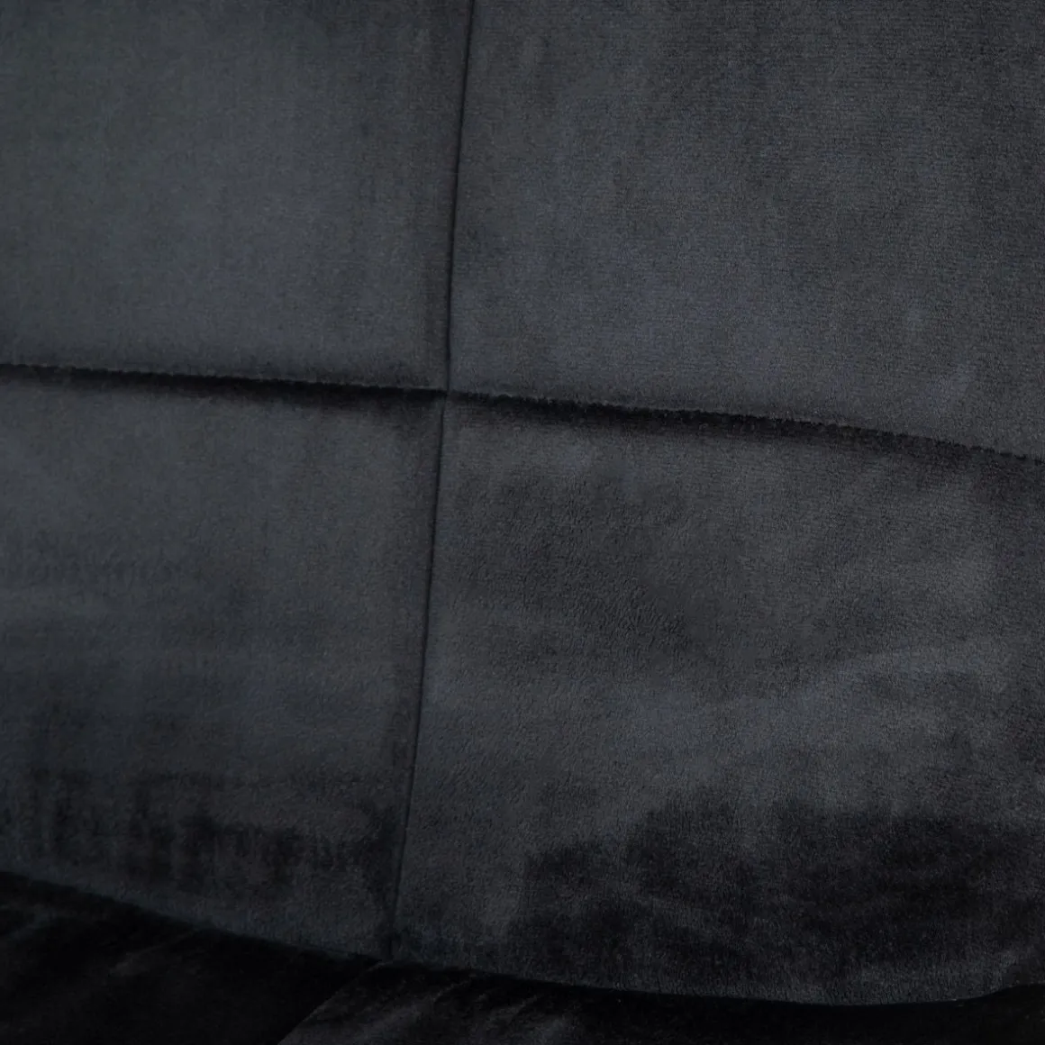 krzeslo_triss_welurowe_cz_5.webp Krzeslo Triss Welurowe Czarne 44X57X88 Cm