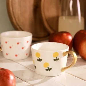 Kubek Frizzy Recznie Malowany W Cytryny I Zlotym Uchem 0,3 L