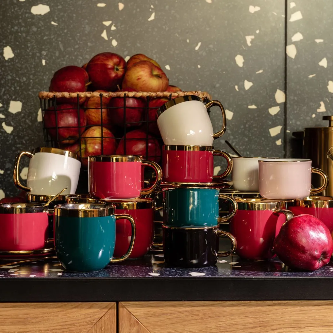 kubek_sinnes_matowy_z_lyz_6.webp Kubek Sinnes Matowy Z Lyzeczka 0,28 L