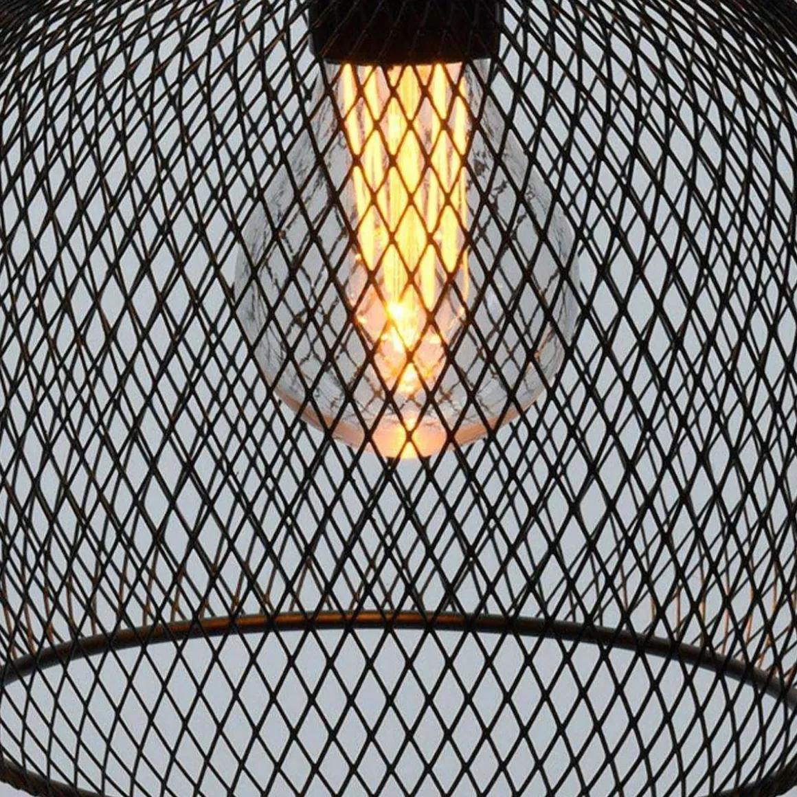 lampa_atros_wiszaca_czarn_2.webp Lampa Atros Wiszaca Czarna 19X18 Cm