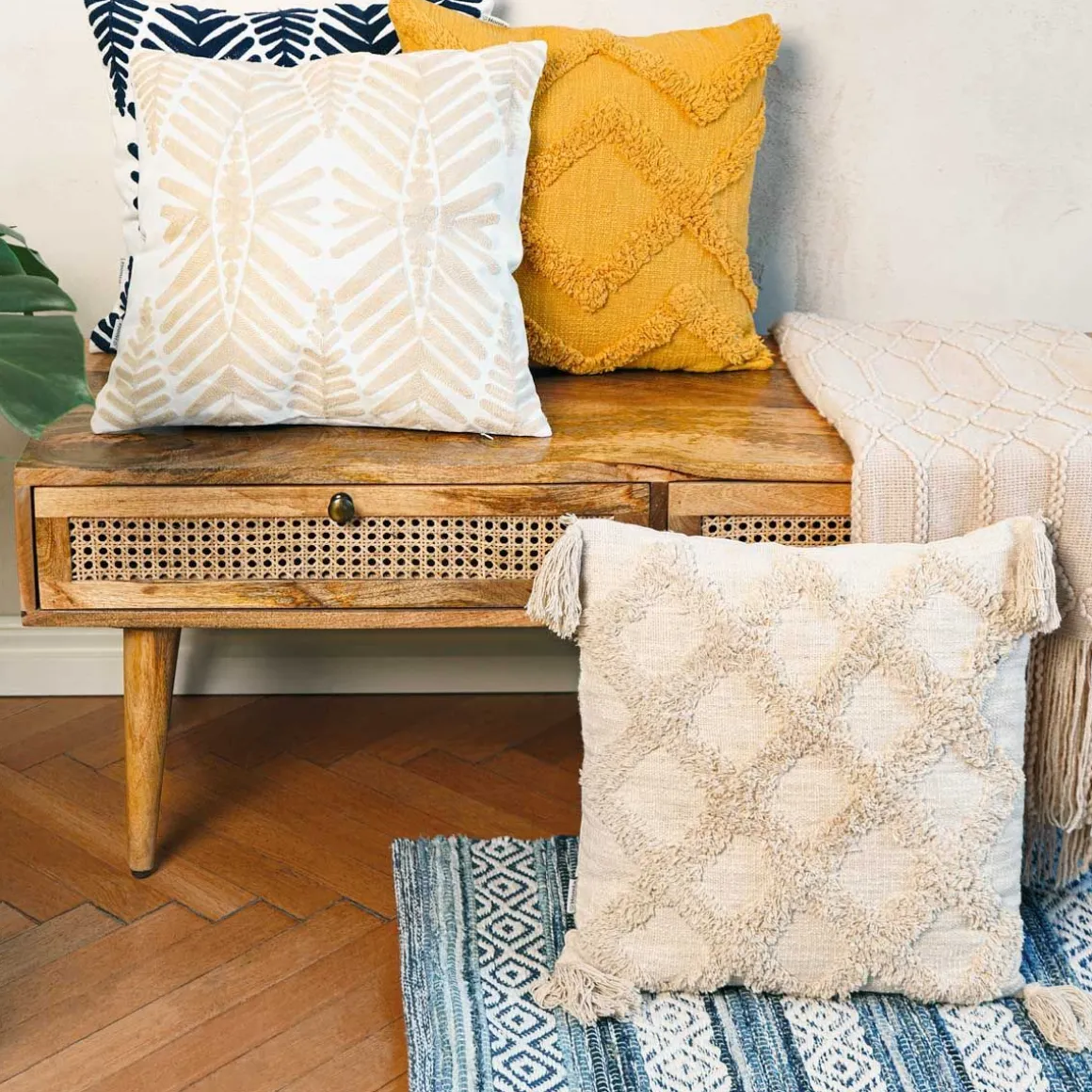 lawa_natte_drewniana_lite_0.webp Lawa Natte Drewniana Lite Drewno Mango Z Rattanem 120X45X45