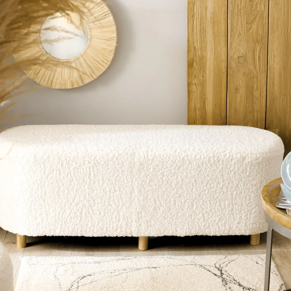 lawka_elsa_bezowa_w_tkani_0.webp Lawka Elsa Bezowa W Tkaninie Teddy 120X40X44 Cm