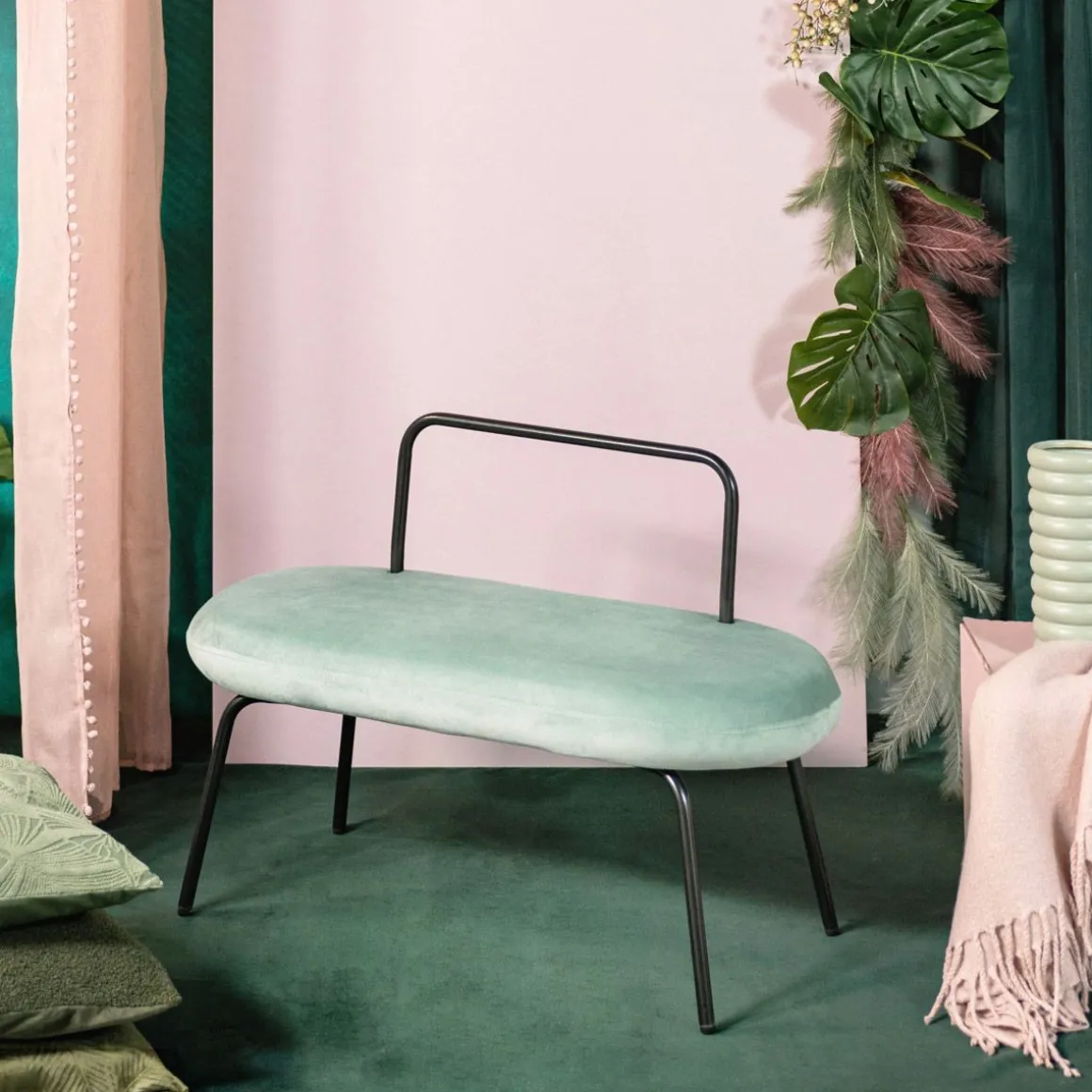 lawka_ina_welurowa_mietow_0.webp Lawka Ina Welurowa Mietowa 95X45X61 Cm