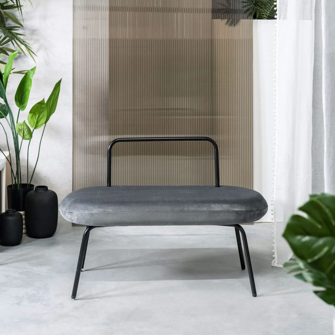 lawka_ina_welurowa_szara__0.webp Lawka Ina Welurowa Szara 95X45X61 Cm