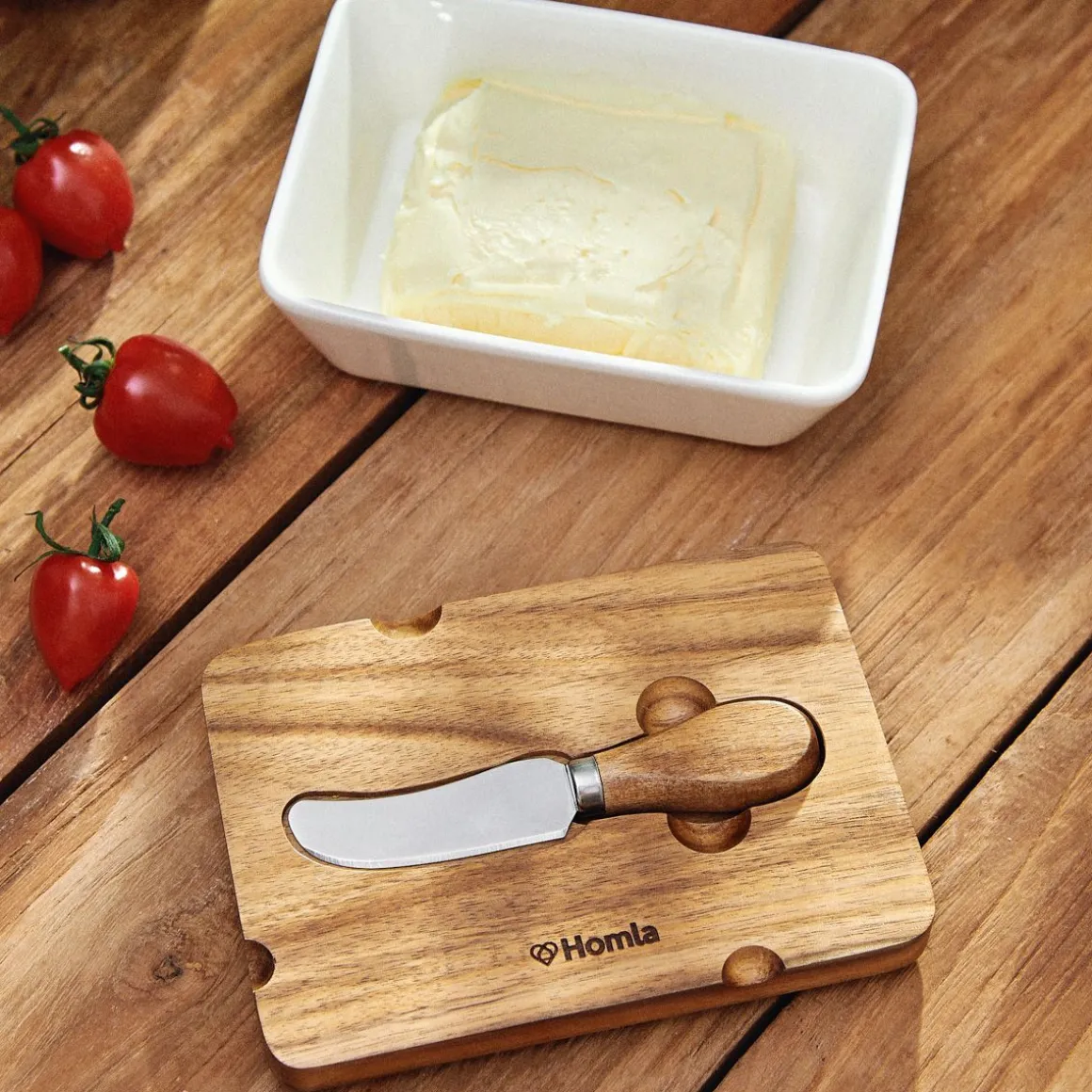 maselniczka_mooka_porcela_9.webp Maselniczka Mooka Porcelanowa Z Nozykiem I Akacjowa Pokrywka Biala 11X16 Cm