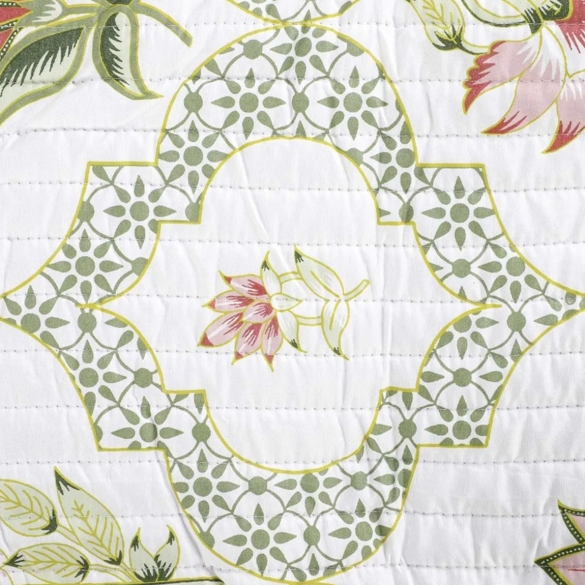 narzuta_safi_pikowana_w_k_2-1.webp Narzuta Safi Pikowana W Kwiaty 150X200 Cm