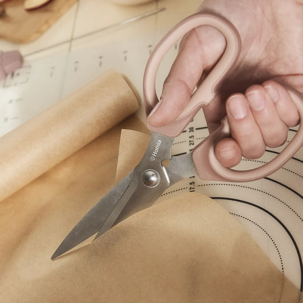 nozyczki_easy_bake_kuchen_5.webp Nozyczki Easy Bake Kuchenne