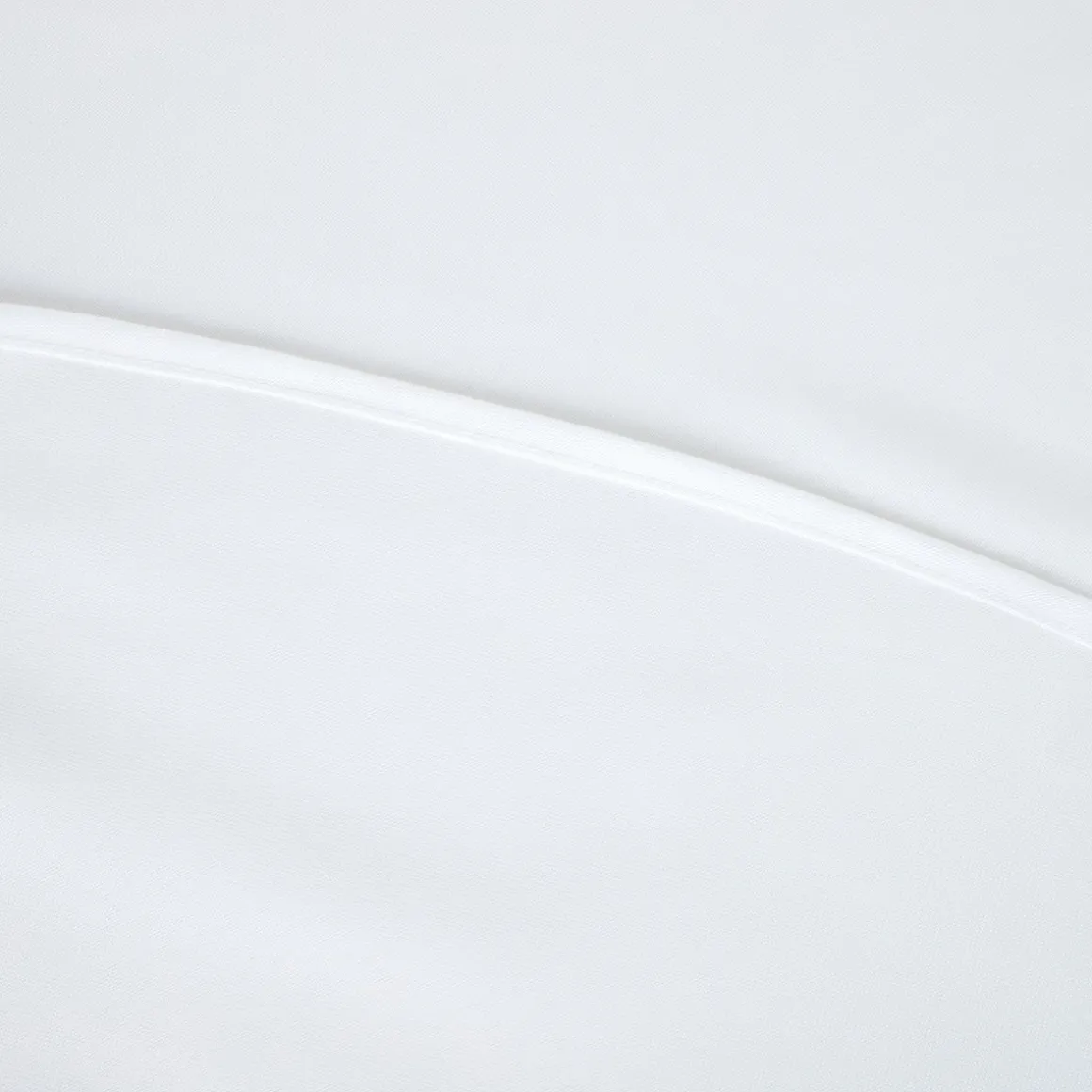 obrus_lois_gladki_okragly_1.webp Obrus Lois Gladki Okragly Plamoodporny 180 Cm