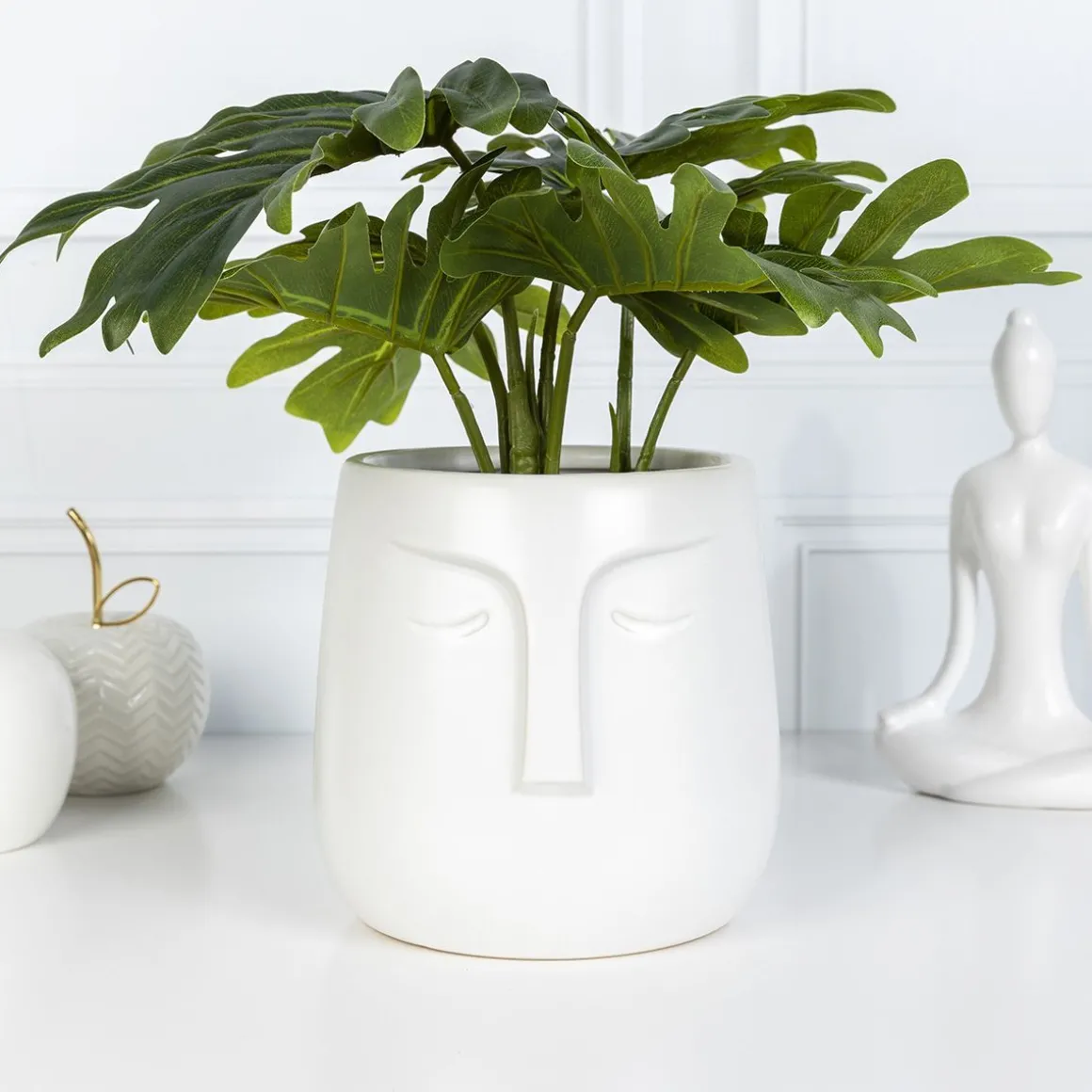 oslonka_na_doniczke_face__0-3.webp Oslonka Na Doniczke Face Biala 14X15 Cm