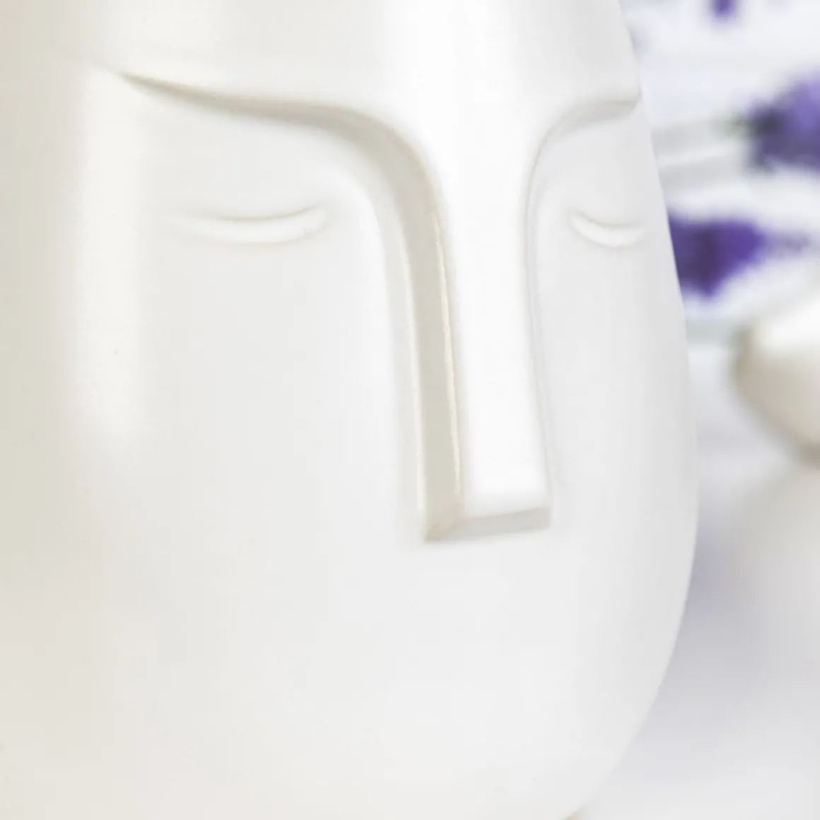 oslonka_na_doniczke_face__2.webp Oslonka Na Doniczke Face Biala 10X11 Cm