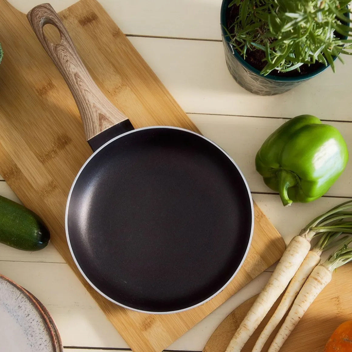 patelnia_albero_czarna__c_5.webp Patelnia Albero Czarna 20 Cm