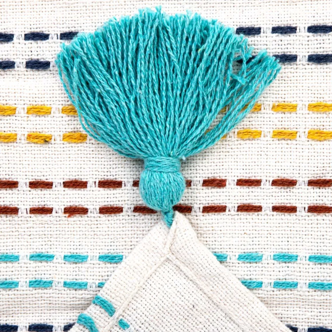 pled_cadas_bawelniany_z_n_1.webp Pled Cadas Bawelniany Z Niebieskim Wzorem 130X170 Cm