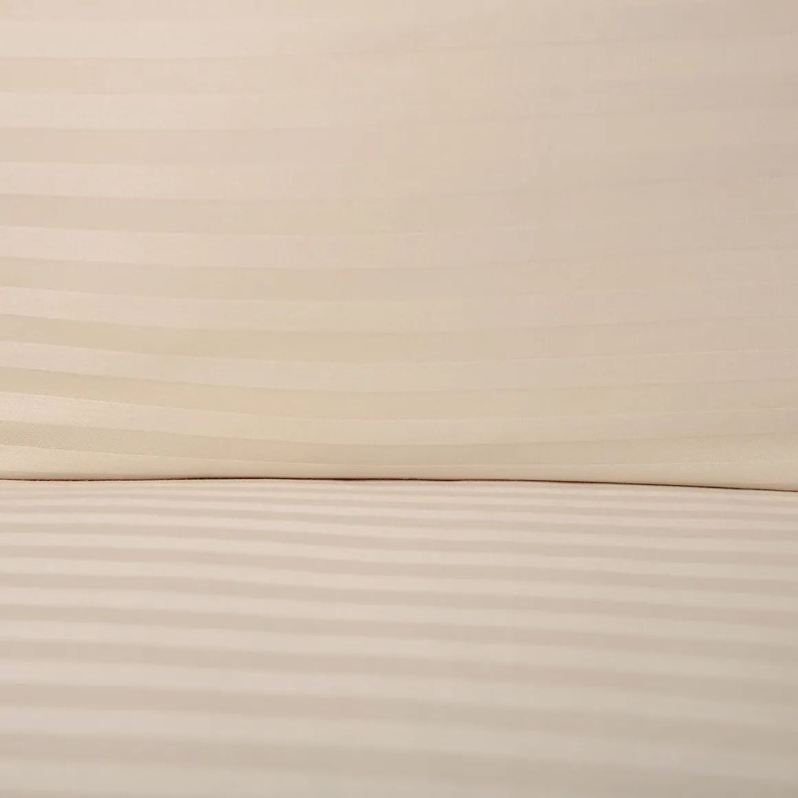 pociel_agnes_satynowa_bez_6.webp Pościel Agnes Satynowa Bezowa 160X200 Cm