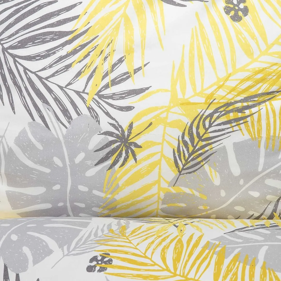 pociel_botanical_z_mikrof_1-4.webp Pościel Botanical Z Mikrofibry W Zolto-Szare Liscie 200X220 Cm