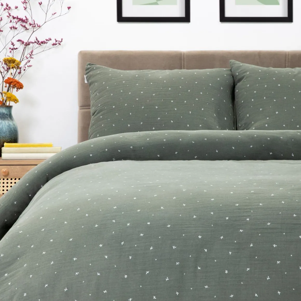 pociel_cordelia_muslinowa_0-2.webp Pościel Cordelia Muslinowa W Listki 160X200 + 2*50X60 Cm