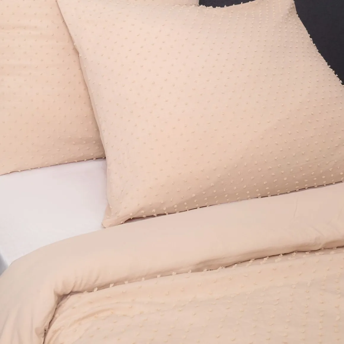 pociel_doti_z_mikrofibry__2-2.webp Pościel Doti Z Mikrofibry Bezowa 200X220 Cm