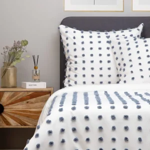 Pościel Nivell Z Mikrofibry Z Niebieskimi Pomponami 200X220 Cm