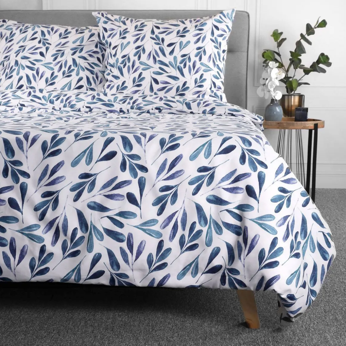 pociel_rinta_z_mikrofibry_7.webp Pościel Rinta Z Mikrofibry W Listki 200X220 Cm