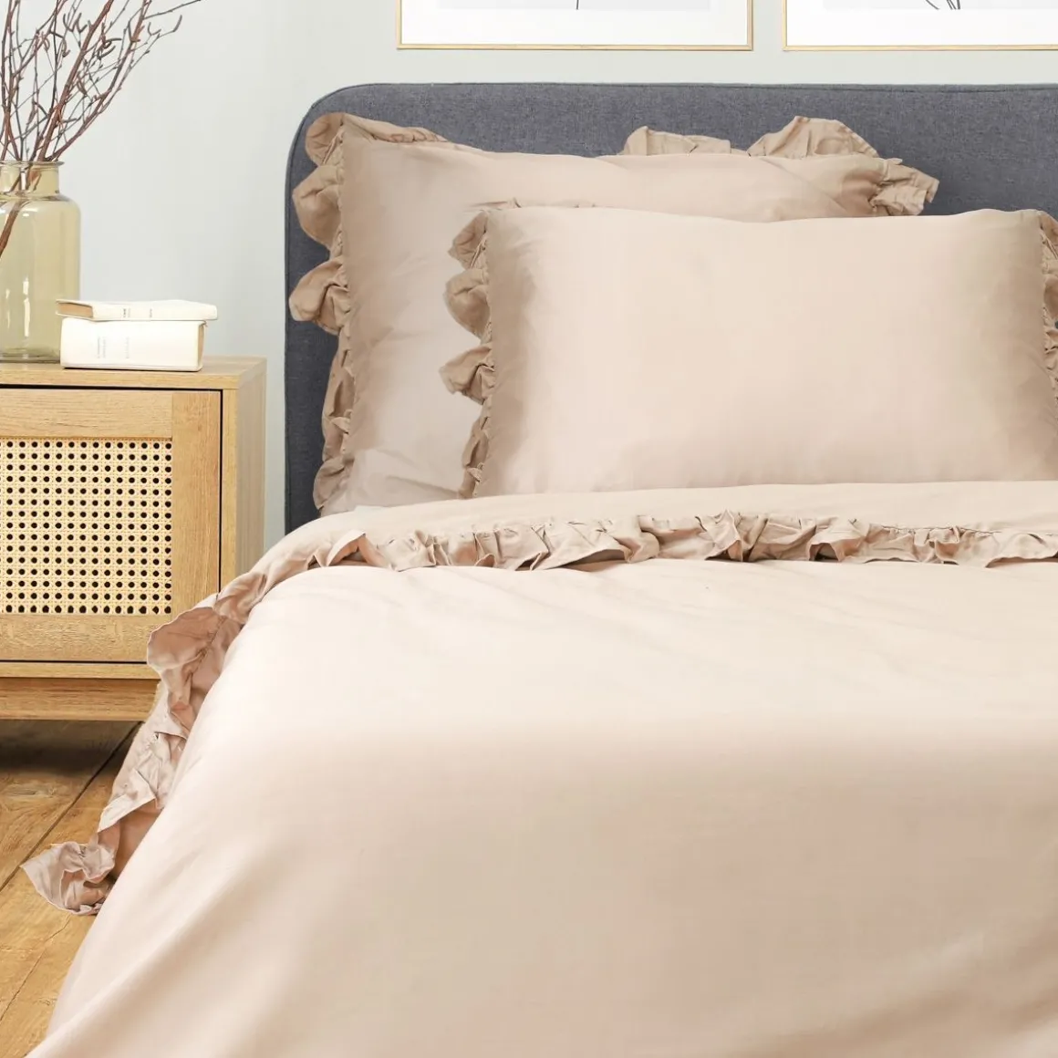 pociel_selin_satynowa_bez_0.webp Pościel Selin Satynowa Bezowa 160X200 Cm