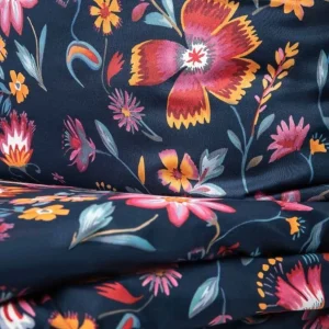 Pościel Vabel Z Mikrofibry Granatowa W Liscie I Kwiaty 140X200 Cm + 1*70X80 Cm