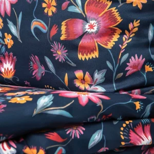 Pościel Vabel Z Mikrofibry Granatowa W Liscie I Kwiaty 160X200 Cm