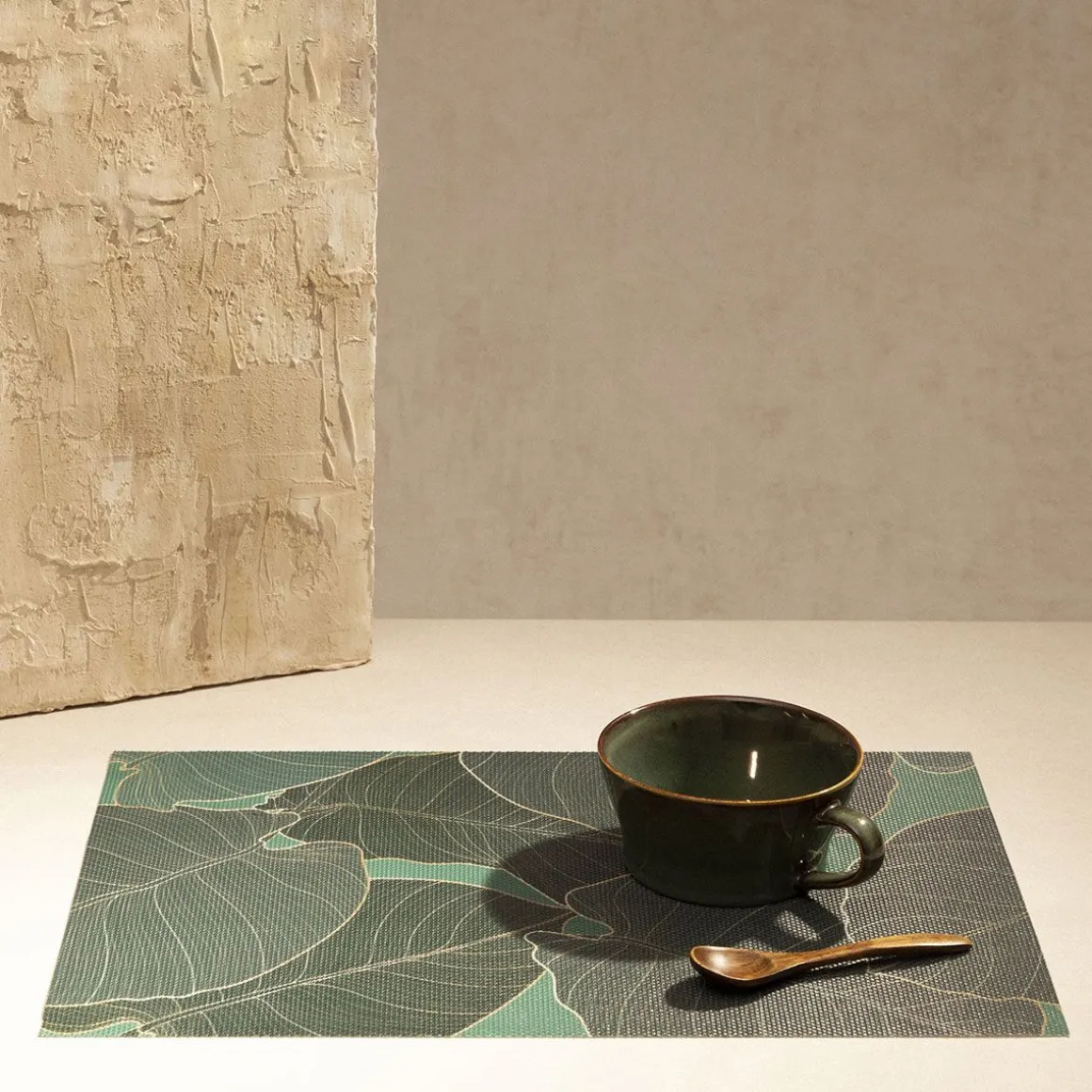 podkladka_do_jadalni_gall_0.webp Podkladka Do Jadalni Gallo W Liscie Zielona 30X45 Cm