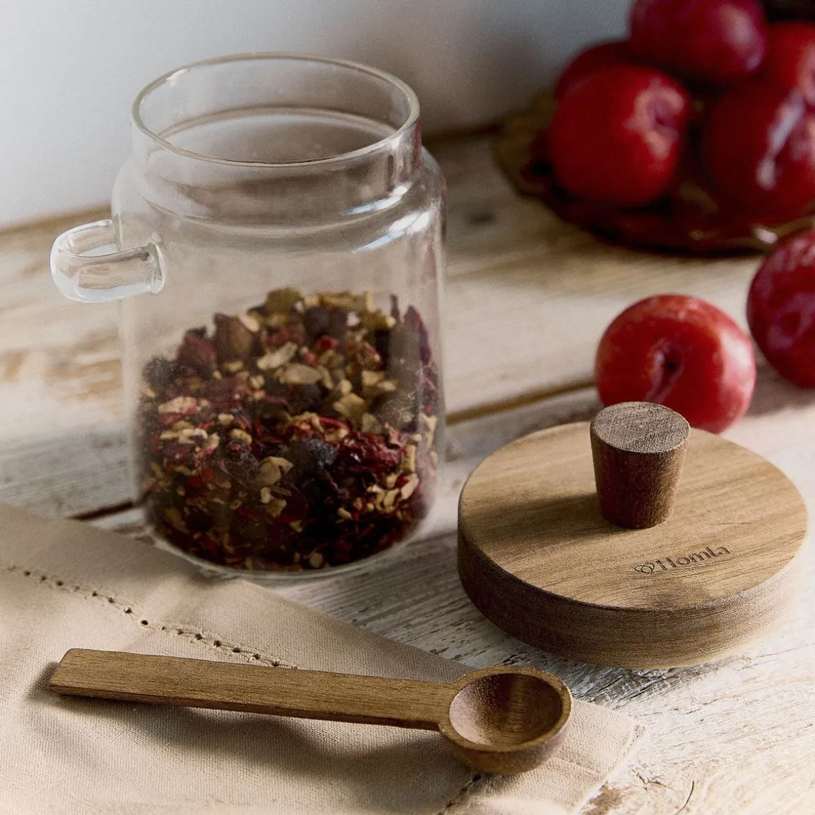 pojemnik_carlos_z_lyzeczk_4.webp Pojemnik Carlos Z Lyzeczka 0,57 L