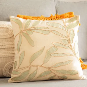 Poszewka Freja W Wyszywane Liscie Bezowa 45X45 Cm