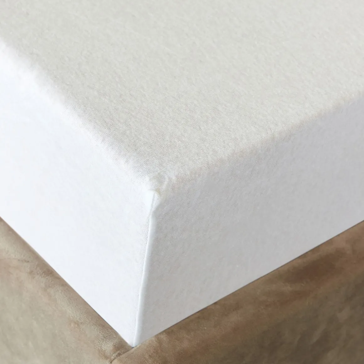 przescieradlo_claire_jers_0-9.webp Przescieradlo Claire Jersey Biale 160X200 Cm