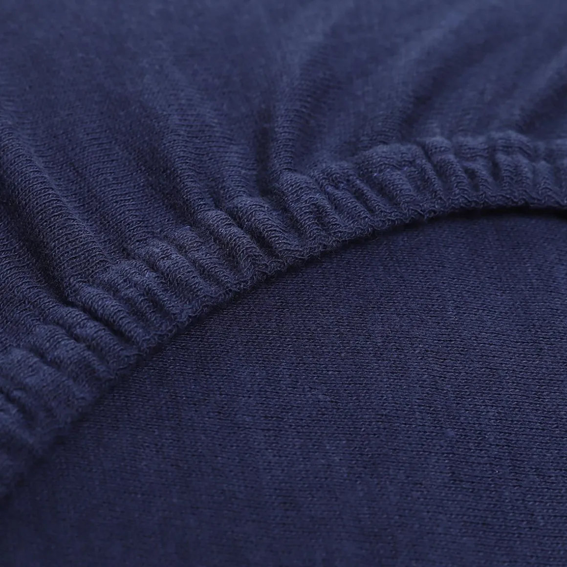 przescieradlo_claire_jers_3-18.webp Przescieradlo Claire Jersey Granatowe 160X200 Cm