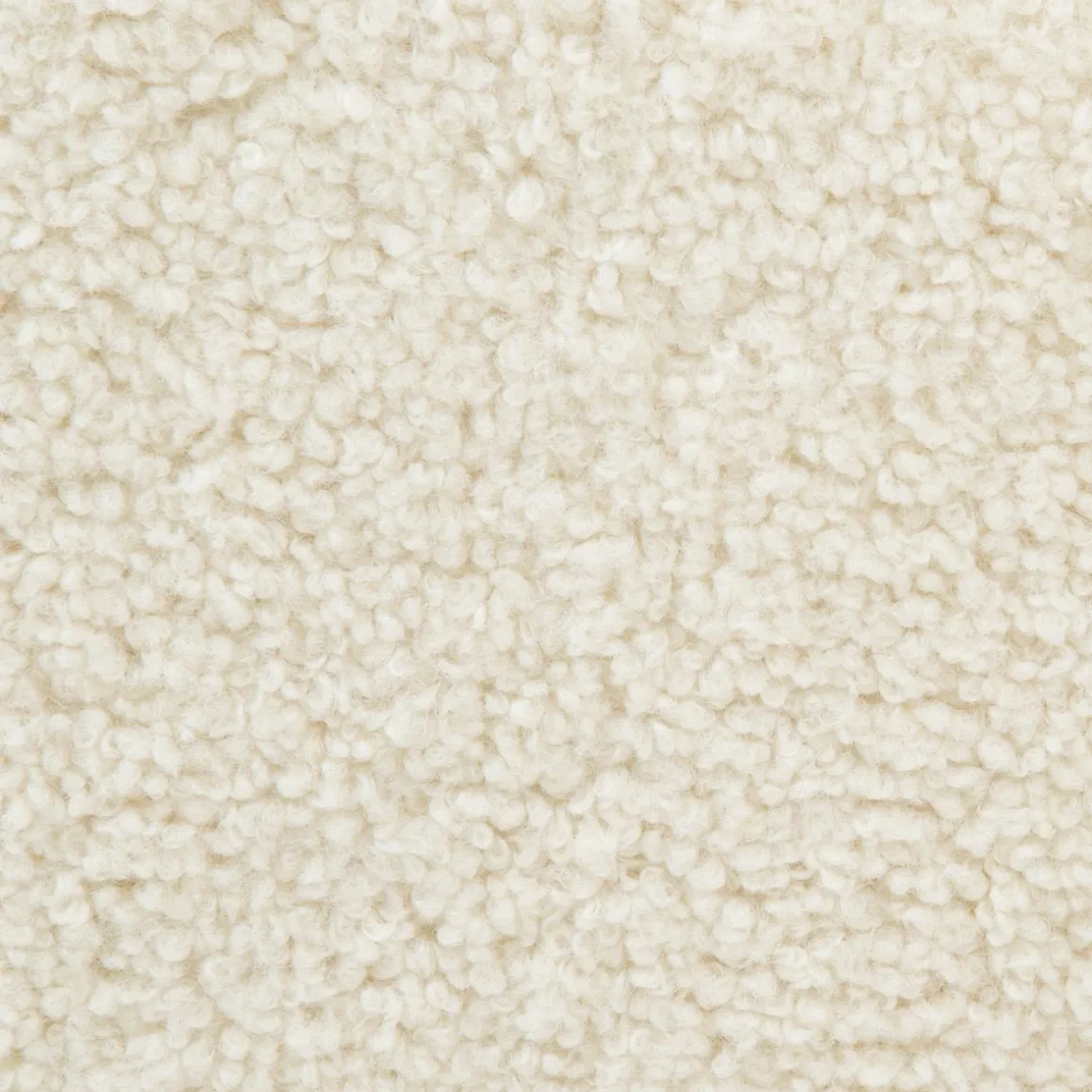 pufa_alda_boogie_bezowa_w_4.webp Pufa Alda Boogie Bezowa W Tkaninie Teddy 50X40X31 Cm