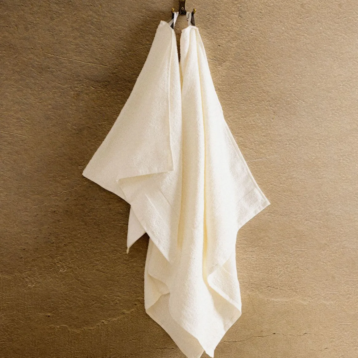 rcznik_bafi_xcm_2.webp Ręcznik Bafi 70X130Cm