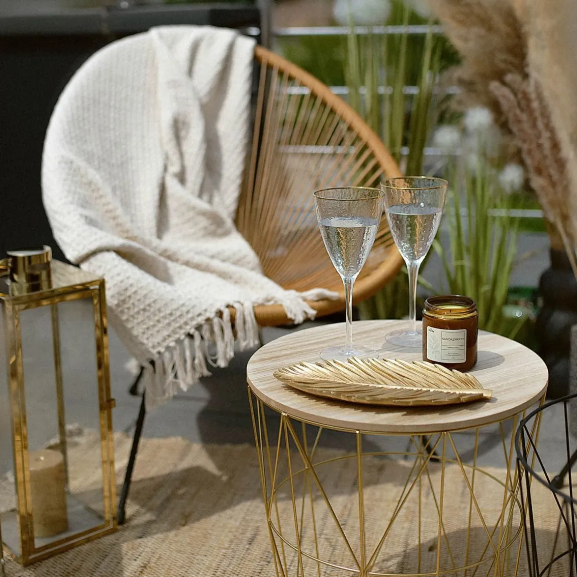 swieca_zapachowa_tofu_san_5.webp Swieca Zapachowa Tofu Sandalwood 190 G