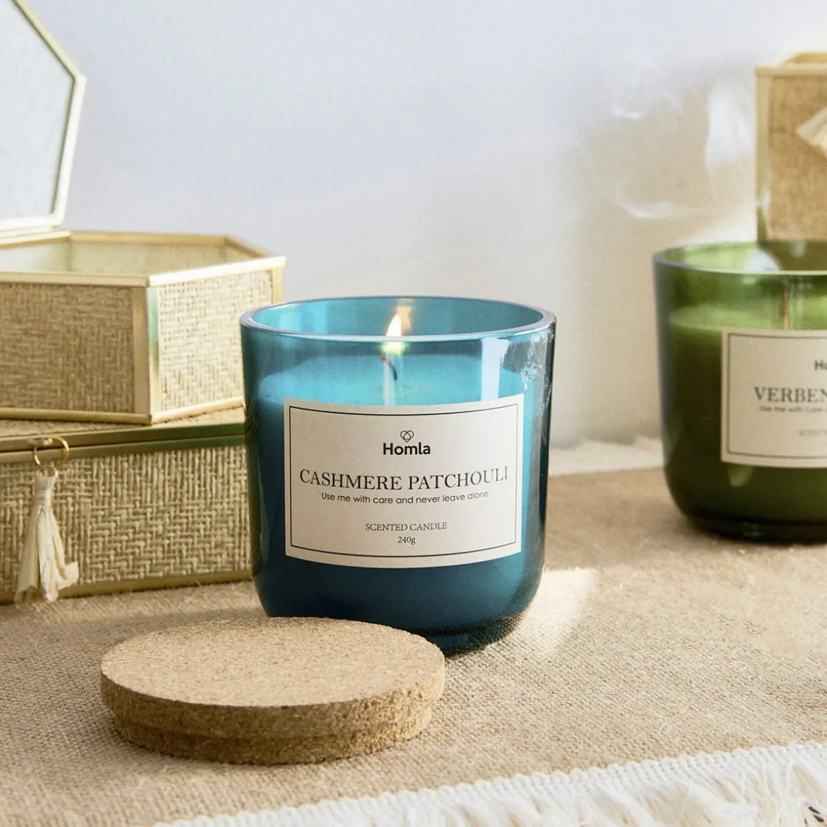 swieca_zapachowa_verde_ca_10.webp Swieca Zapachowa Verde Cashmere Patchouli 240 G