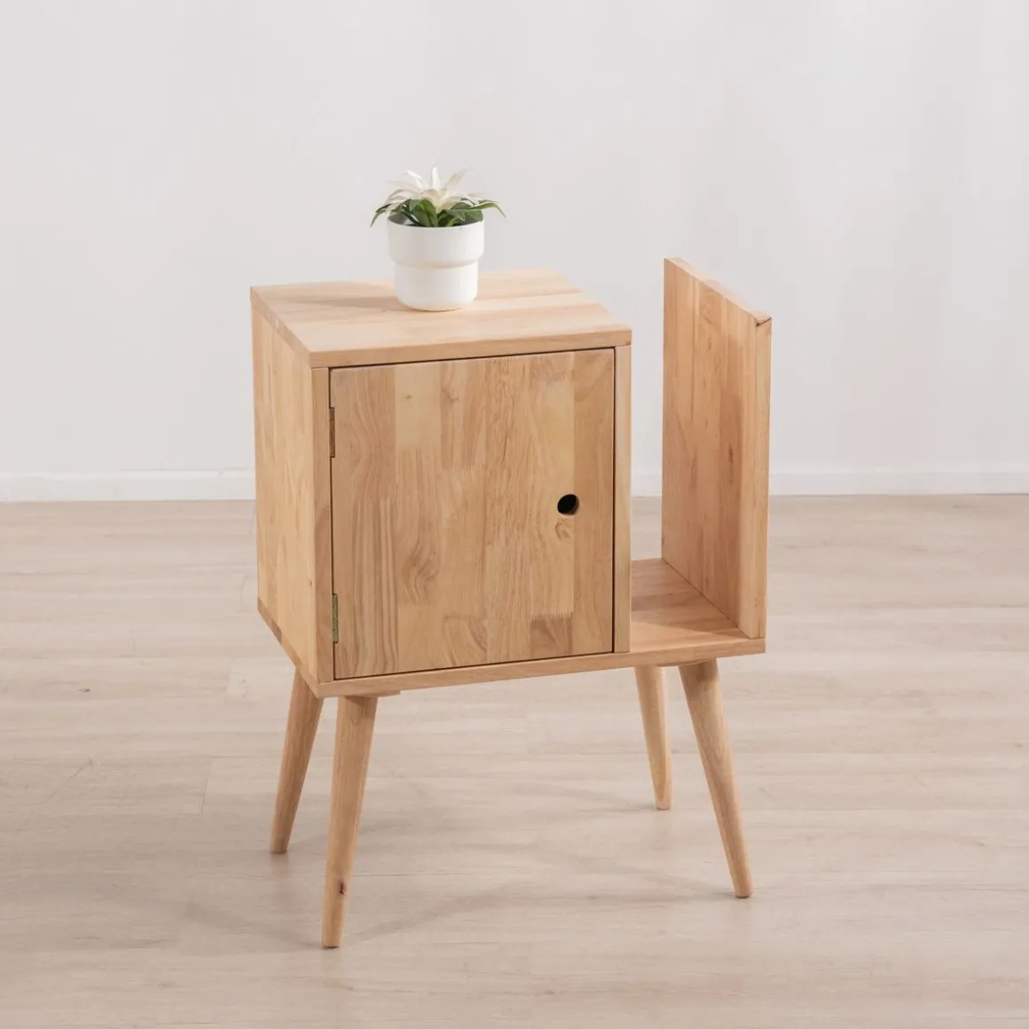 szafka_nocna_sinar_natura_0-1.webp Szafka Nocna Sinar Naturalny 50X30X66,5 Cm